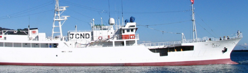 マグロ漁業の漁船